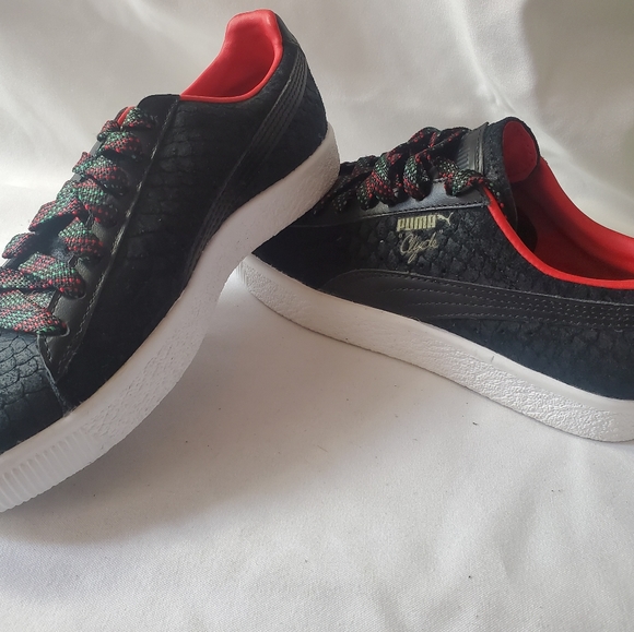 Shoes - Picture 11 of 16